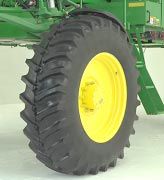 John-Deere-4710-Sprayer-Tire