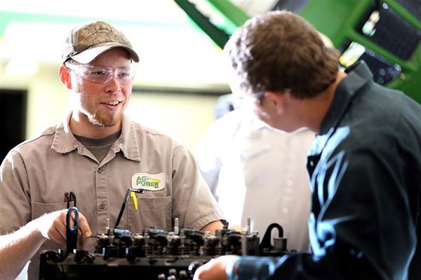 John-Deere-Technician-Training