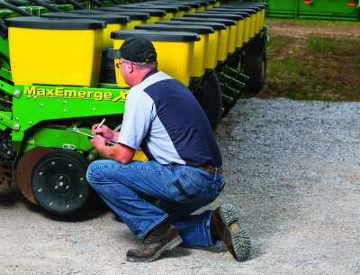 John-Deere-Planter-Service-Inspection-Repair-Illinois
