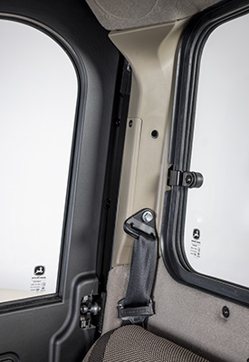 r4g085054_xuv835r_post_cover_275x400