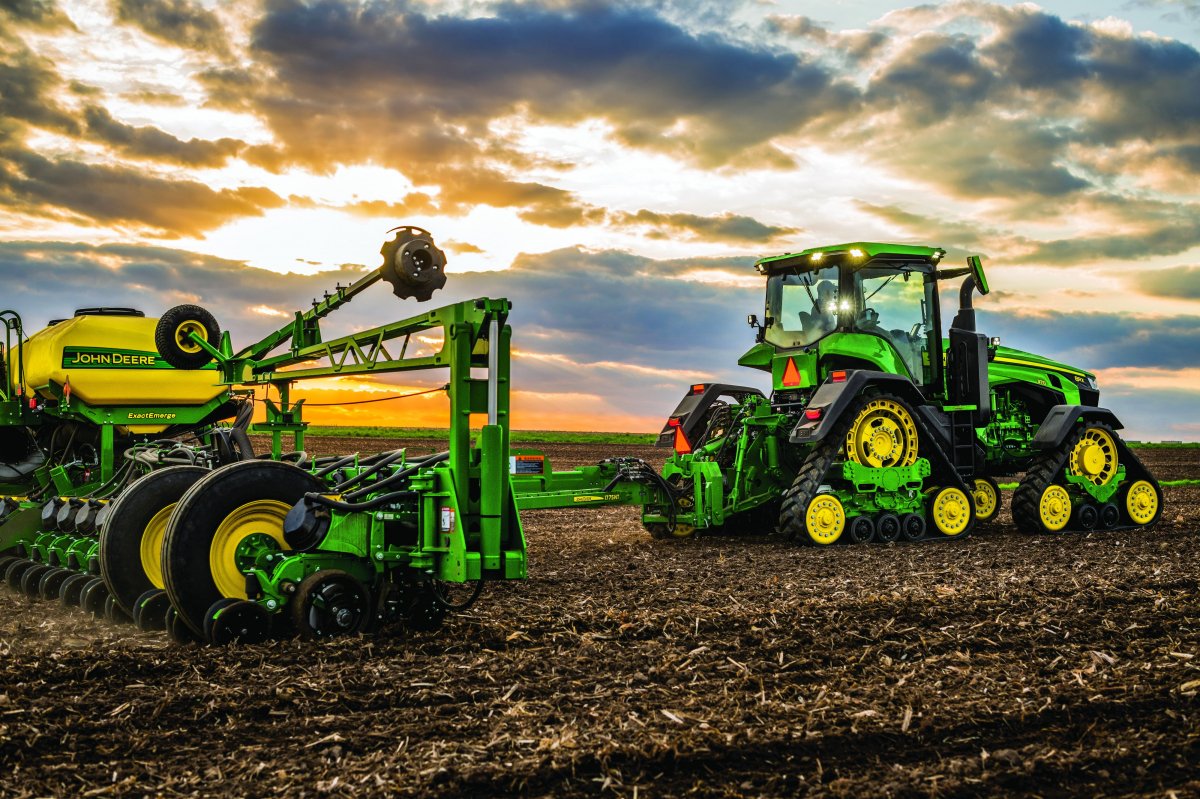 John Deere Planter for Sale