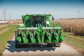 2016-John-Deere-600C-Folding-Cornhead