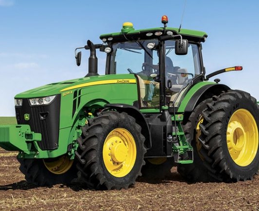 John Deere 8245R Row Crop Tractor